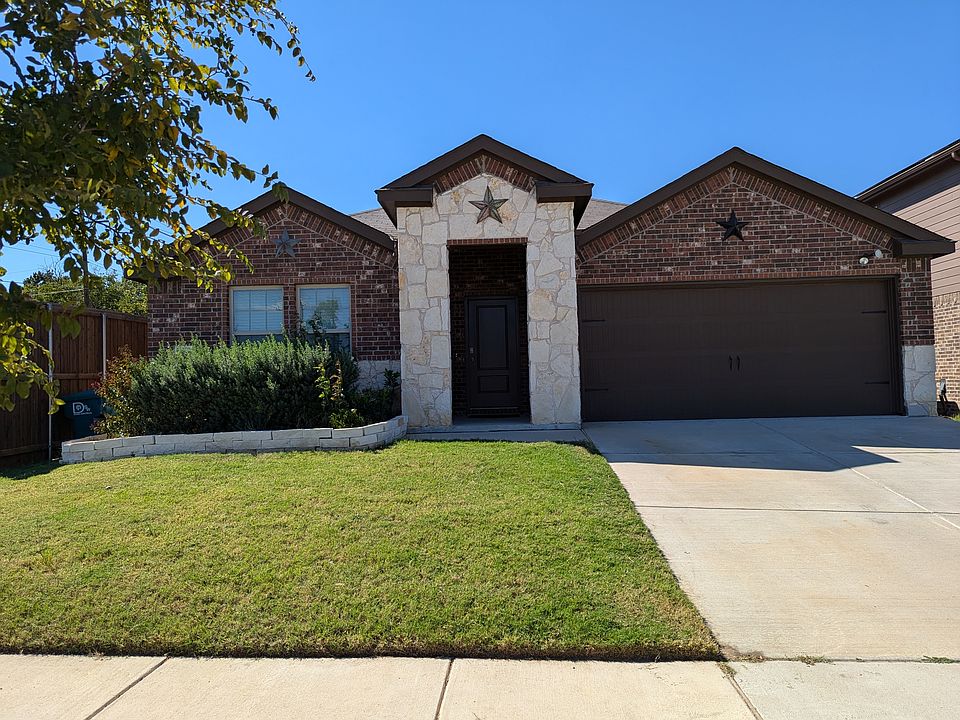 1st image of 2701 Buckingham Dr