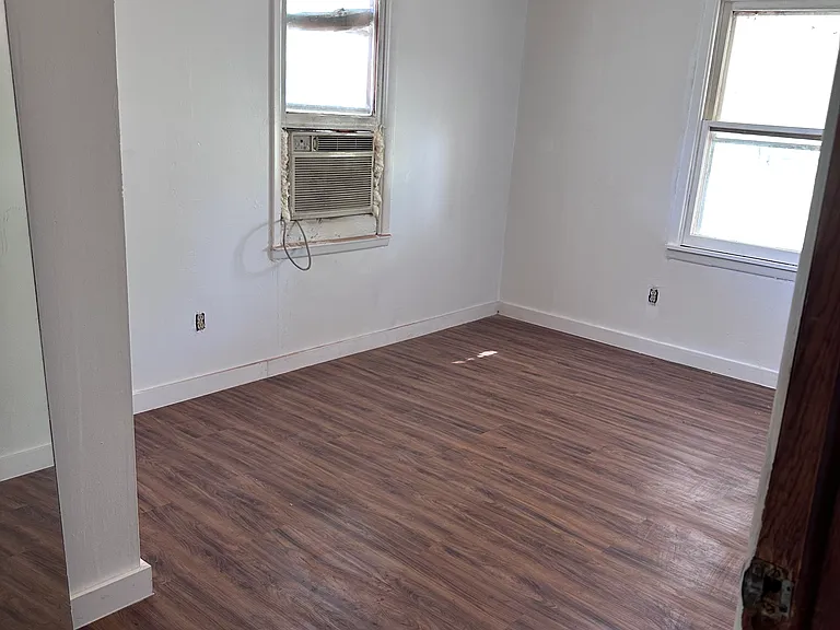 4998 FM 707 — Photo 3
