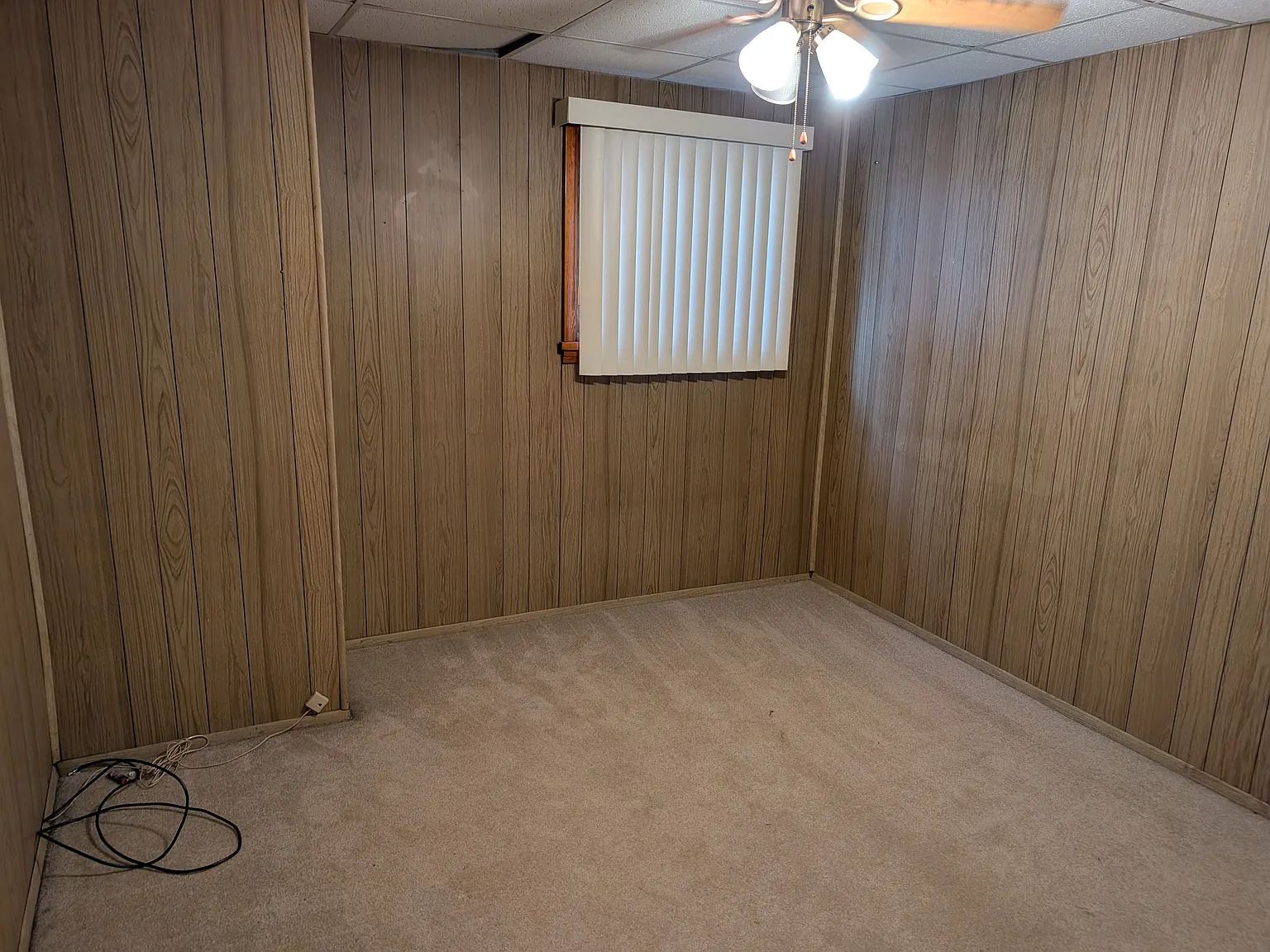 Spacious & Charming 3-Bedroom Apartment - Great location — Photo 3