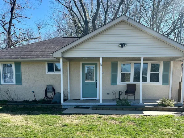 280 E Center St, Clayton, NJ 08312