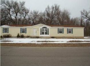5514 S Vine St, Wichita, KS 67217