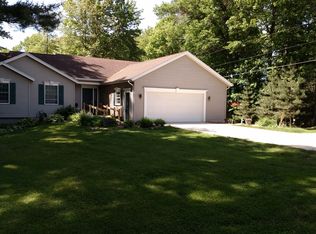 10670 Thirteen Mile Rd NE, Rockford, MI