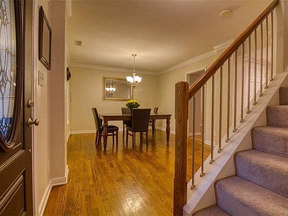 5th image of 4725 Rollingwood Ln