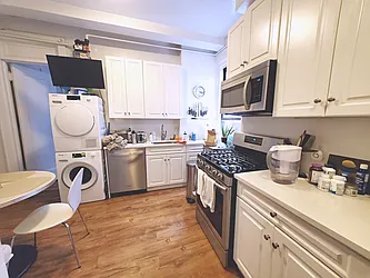 Rented by Rachel Realty