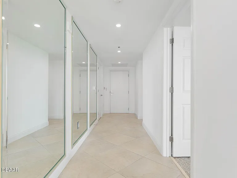 231 Riverside Dr #12091 — Photo 13