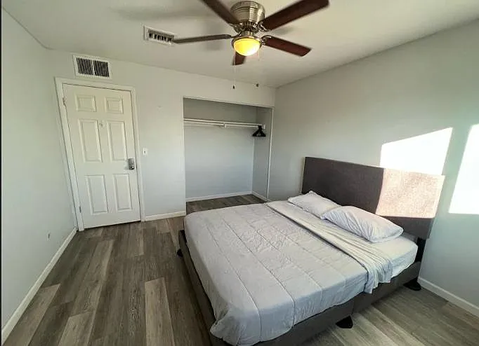 4 bed, 2.0 bath, 1800 sqft, $1,364 — Photo 1