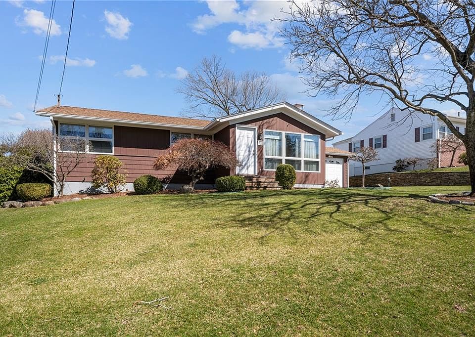 71 Cliffside Dr, Cranston, RI 02920 Zillow