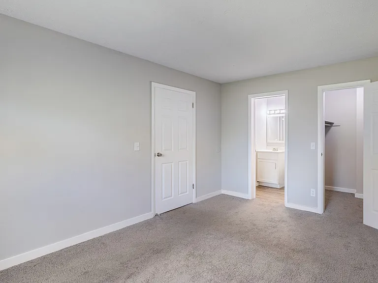 2500 Place — Photo 12