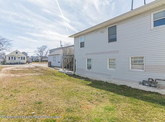 4th image of 326 Franklin Ave