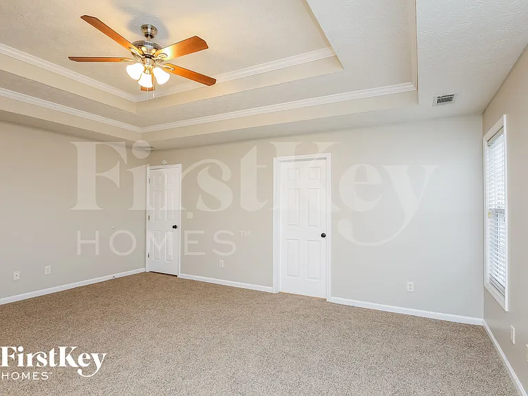 6217 Turnberry Ln — Photo 10