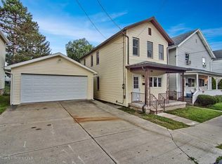 1822 Washburn St, Scranton, PA 18504