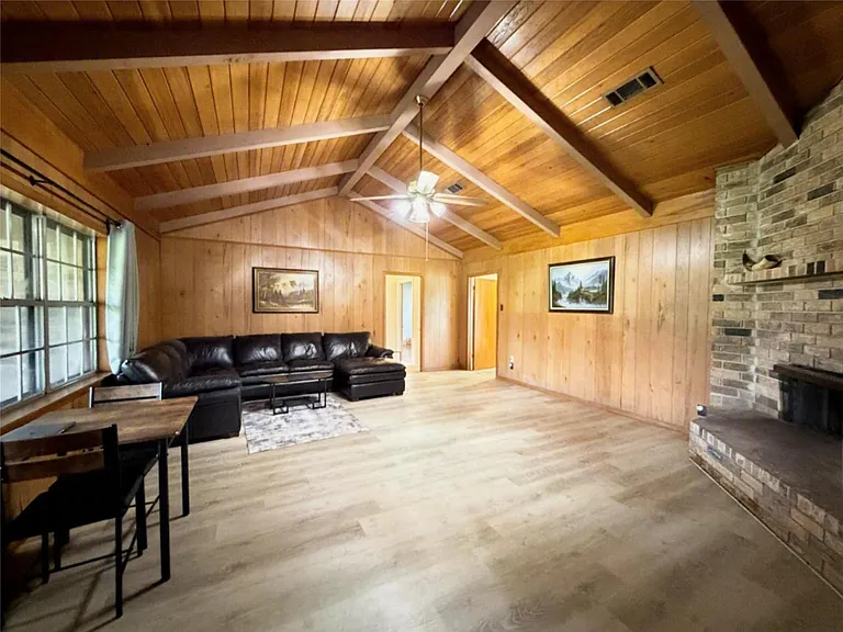 2603 Brom Bones Blvd — Photo 5