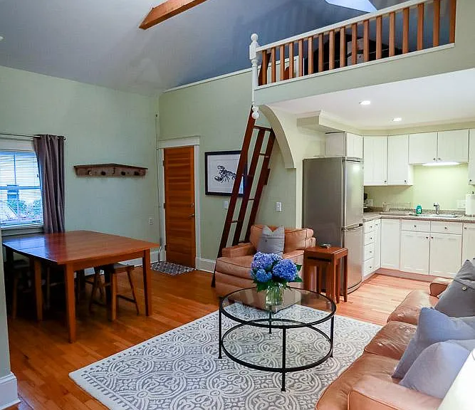 10 Holbrook St #11 — Photo 12