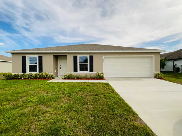 934 SW McDevitt Ave, Port Saint Lucie, FL 34953