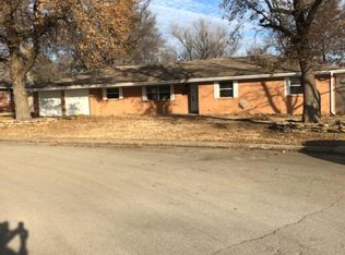 1620 Lariat Dr, Bartlesville, OK 74006