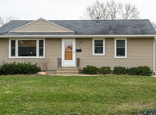 2729 14th Ave SE, Cedar Rapids, IA 52403