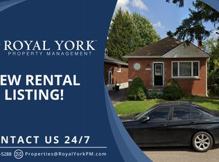 228 Ivon Ave #2, Hamilton, ON L8H 5T1