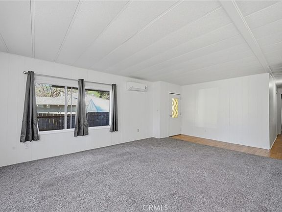 4th image of 3562 Mountain View St
