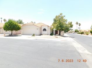 814 S Capistrano Dr, Gilbert, AZ 85233