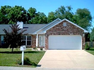 1480 Owl Creek Ln, Swansea, IL