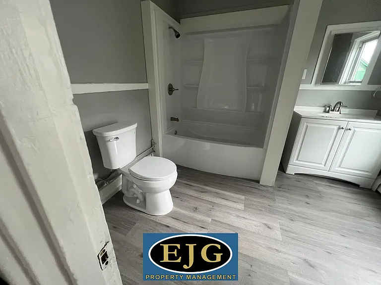 23 S Main St #5 — Photo 17