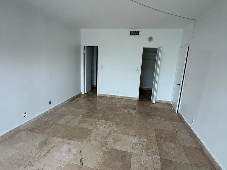 1817 S Ocean Dr #Penthouse 18 — Photo 33