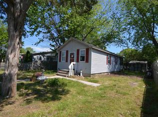 87 Arbor Rd, Villas, NJ 08251