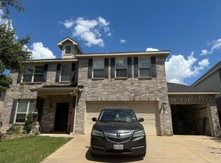 1013 Long Pointe Ave, Fort Worth, TX 76108