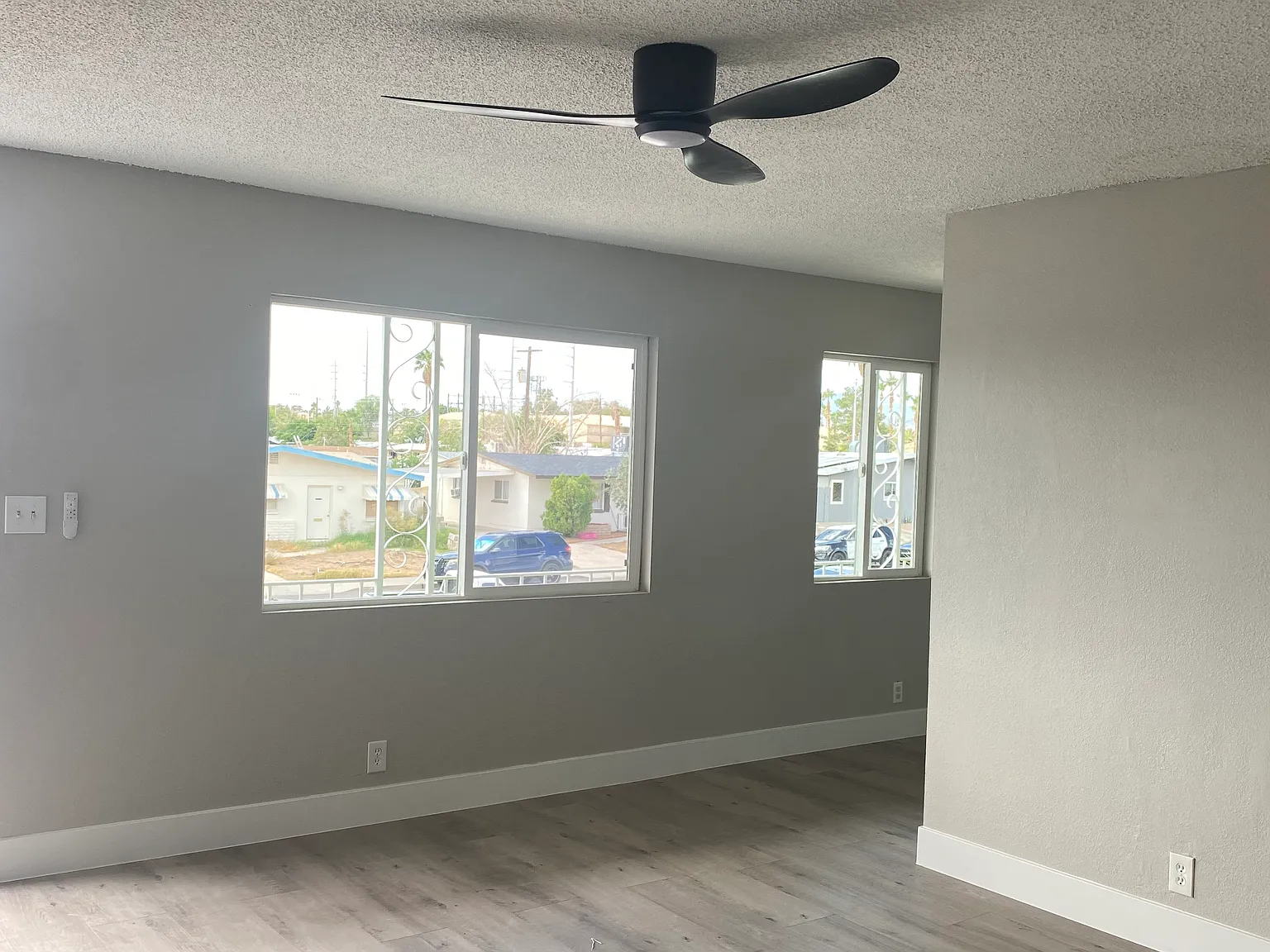 2 bed, 3196 sqft, $1,350 — Photo 4