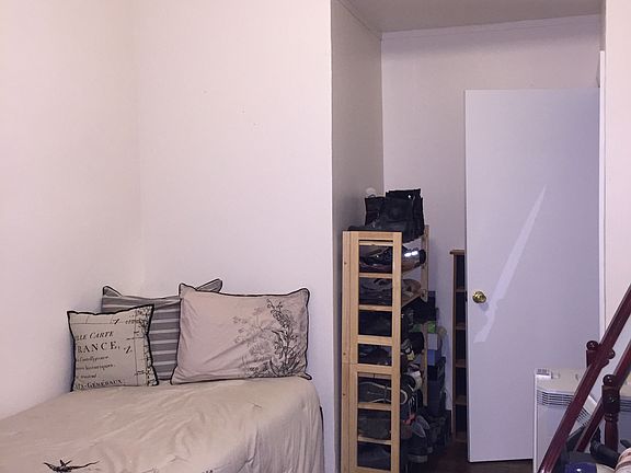 4th image of 920 8th Ave APT 2