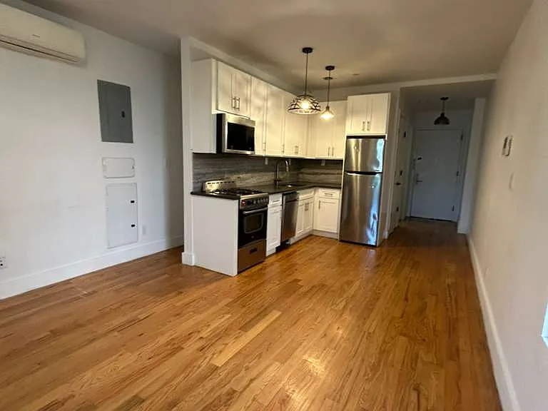 363 Neptune Ave #1A — Photo 1