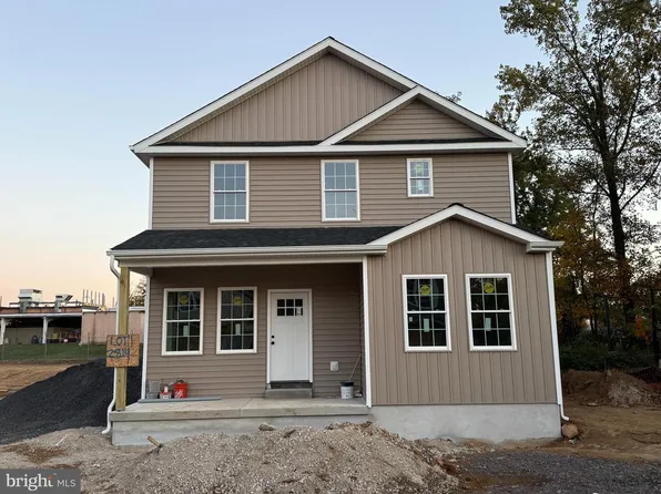 2814 Avenue E, Levittown, PA 19056