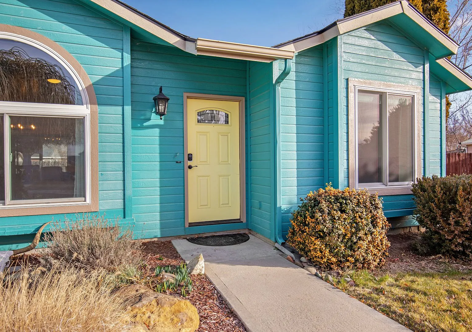 Partially Furnished 3-Bedroom Home with Fenced Yard - Pet Friendly — Photo 3