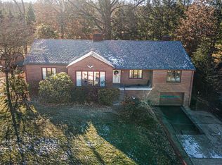 106 Lakewood Dr, Canonsburg, PA 15317