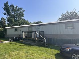117 S Harris Creek Spur, Stanford, KY