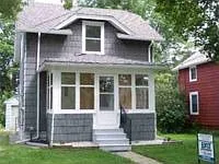 1406 E North St photo 1