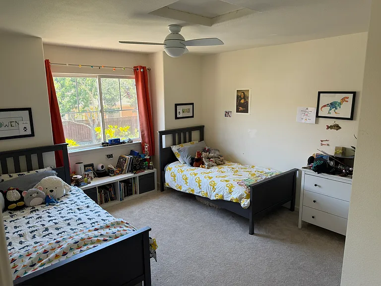 Bedroom 2, upstairs