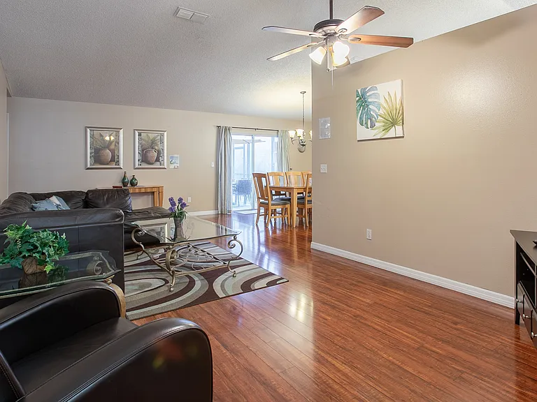 7802 Laurel Oak Ln — Photo 8