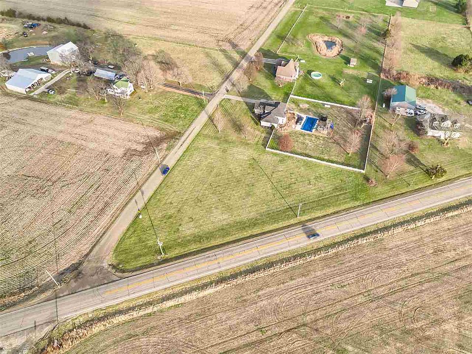 2nd image of 0 E Roberts Rd
