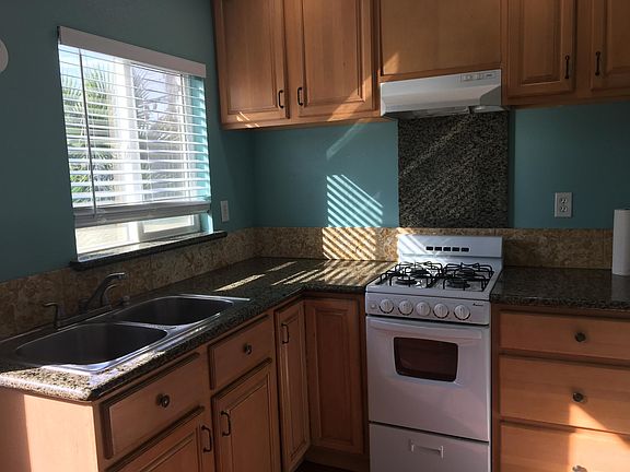 5th image of 491 N 9th St #2