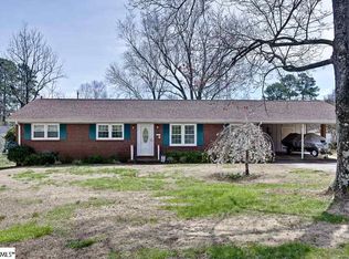 1313 Springfield Rd, Boiling Springs, SC 29316