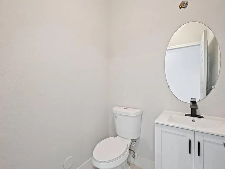 1603 SE 23rd Way — Photo 11