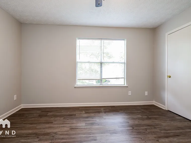 5550 Panola Pl — Photo 10