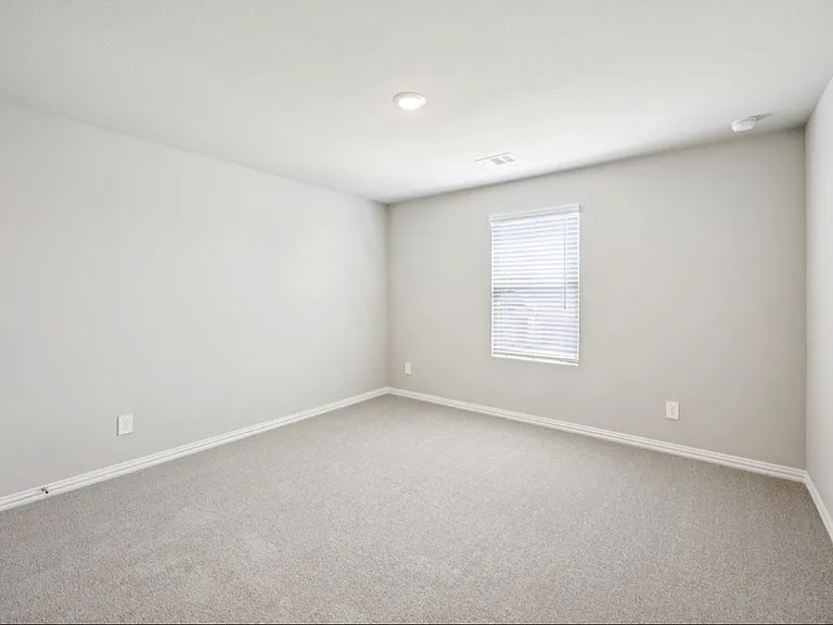 Copperwood Dr — Photo 11