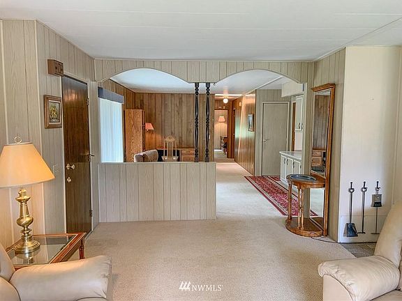 3rd image of 81 Cypress Cir
