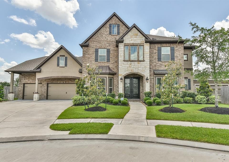 1st image of 10903 Stonebrook Terrace Dr