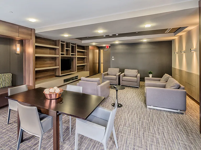 570 Bay St #10001 — Photo 7