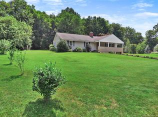 23 Candlewood Rd, Trumbull, CT 06611