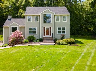 130 Grassy Hill Rd, Woodbury, CT 06798
