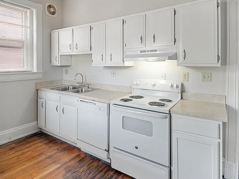 1524 S 2nd St #6 — Photo 4